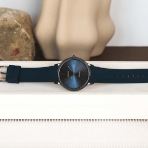  Titanium